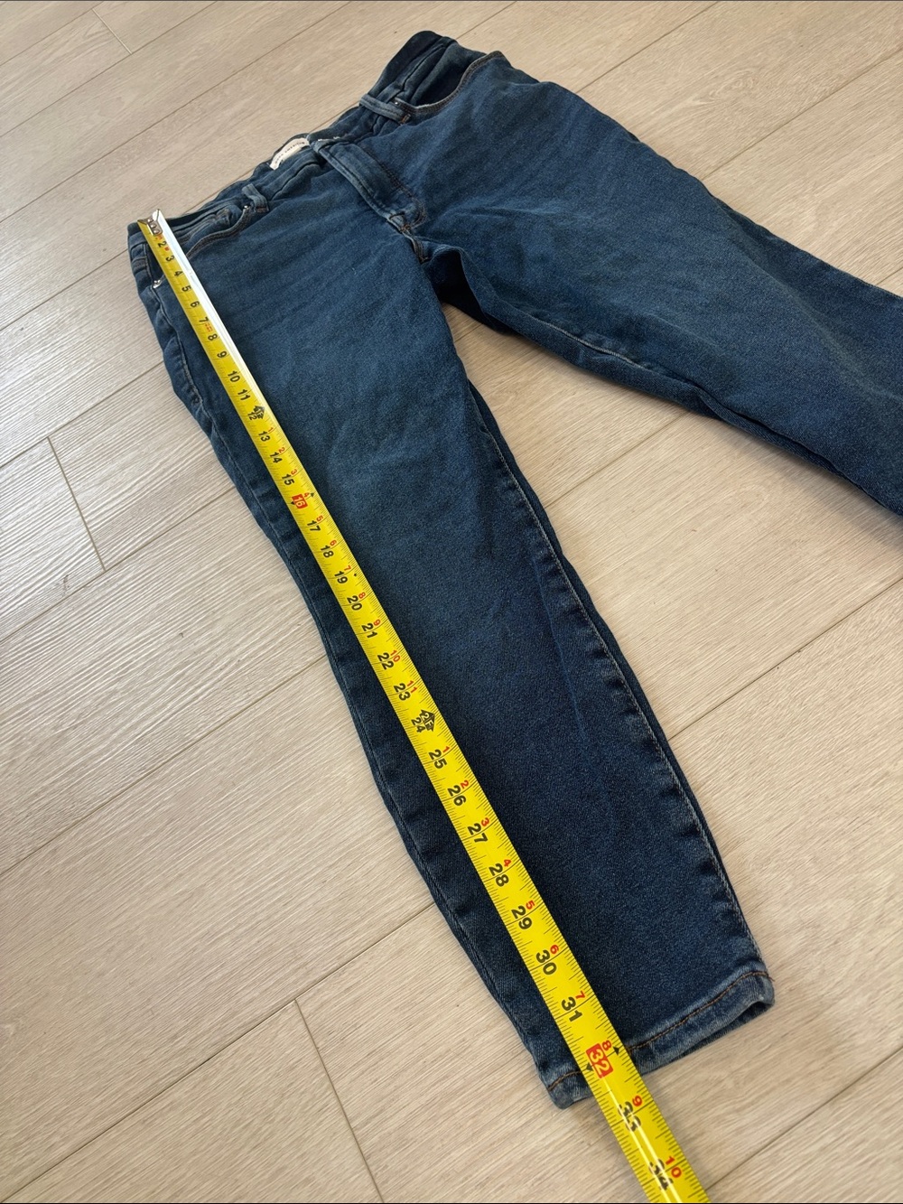 Good American Good Petite Skinny Blue Jeans size 10 / 30 - Picture 7 of 8